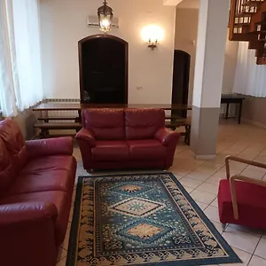 Casa vacanze Ridente Immersa Nel E Nella Quiete, Zafferana Etnea