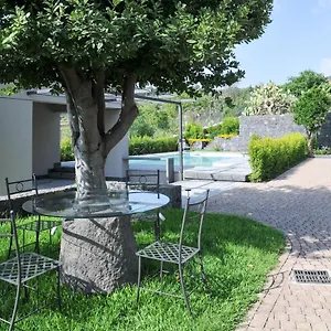 Bed & Breakfast La Casa Dell'alloro, Zafferana Etnea