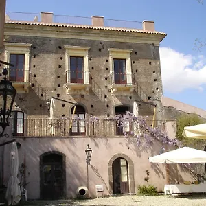 Alloggio per agriturismo La Rocca Della Rosa, Zafferana Etnea